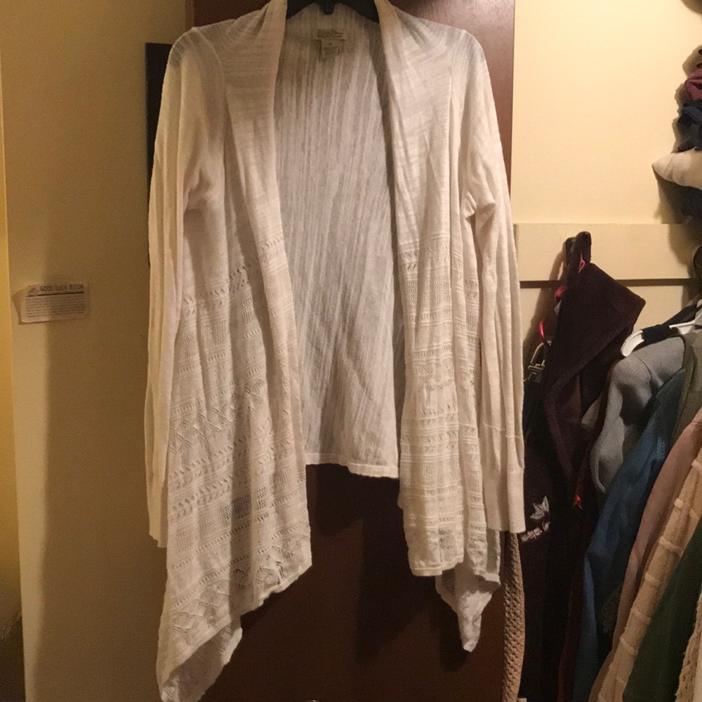 Light weight cardigan